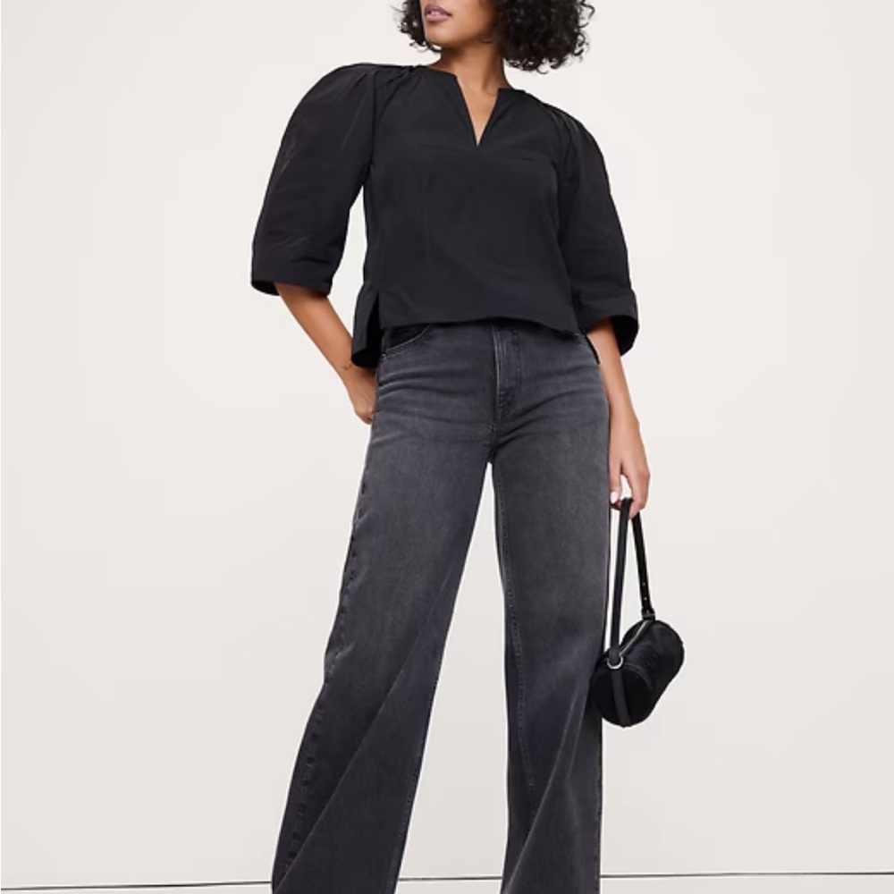 Taffeta top size M worn one time